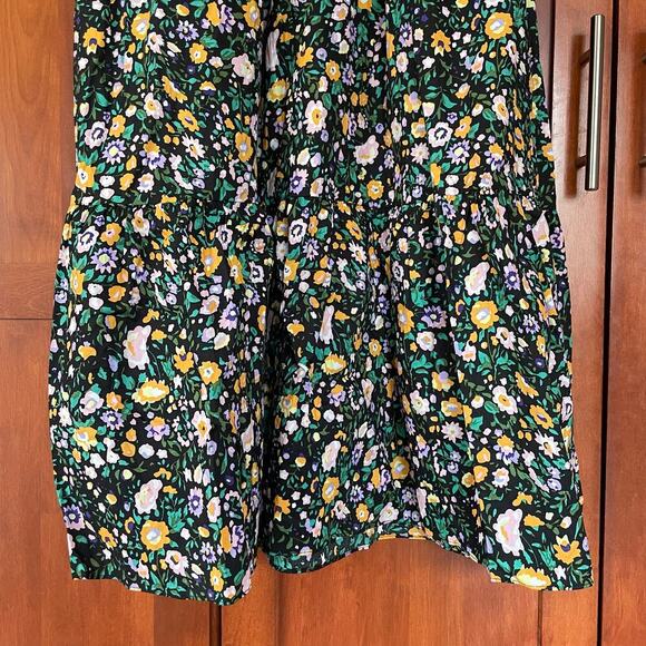 Hyacinth House by Tuckernuck Samantha Midi Dress Floral Smocked Size Medium NEW - Picture 5 of 11